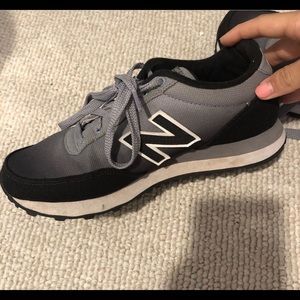 New balance shoes